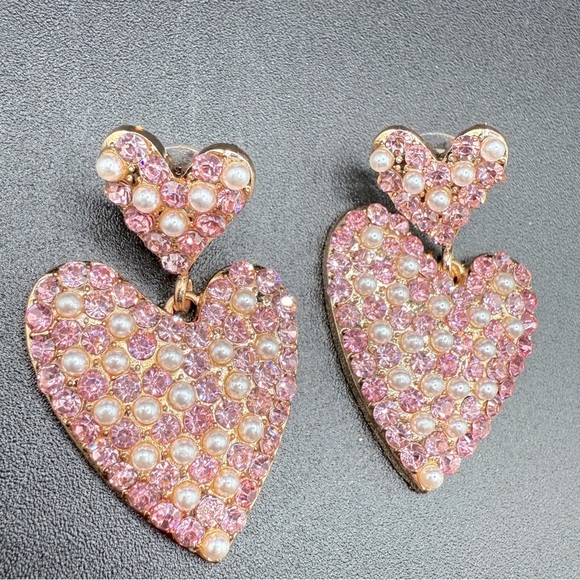 Pink Heart Sparkly Rhinestone and Pearl Earrings - Picture 1 of 7